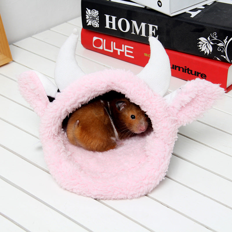 Guinea Pigs Cold Shelter