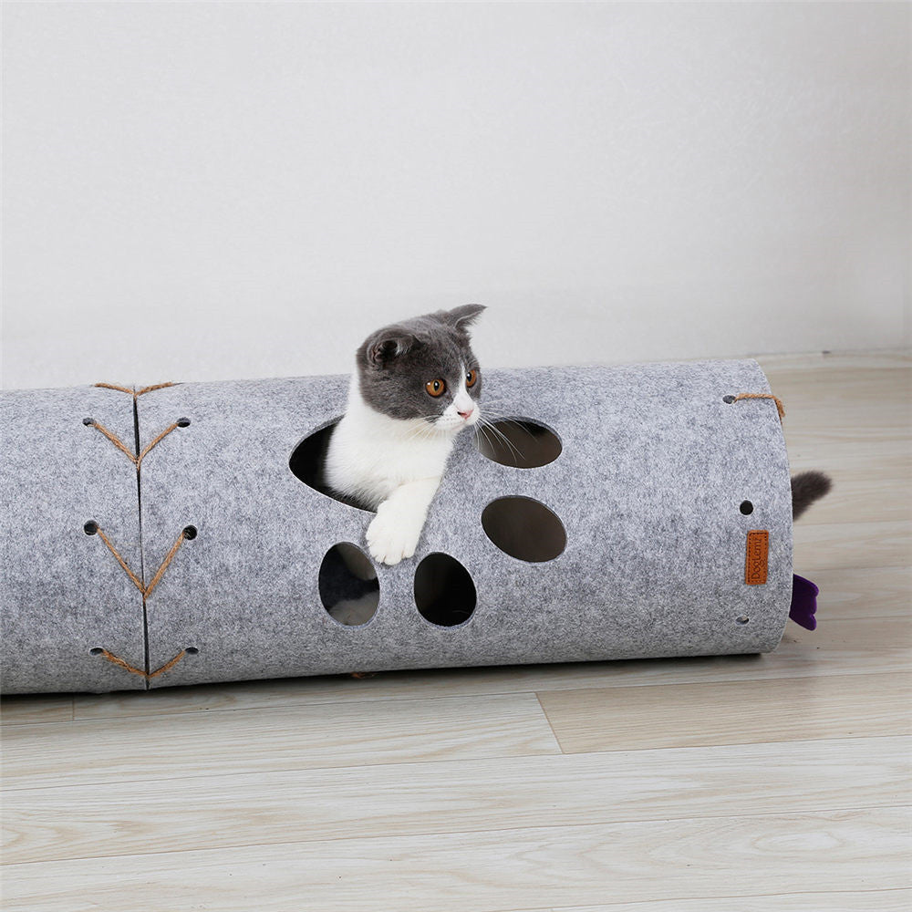 DIY Felt Cat Tunnel
