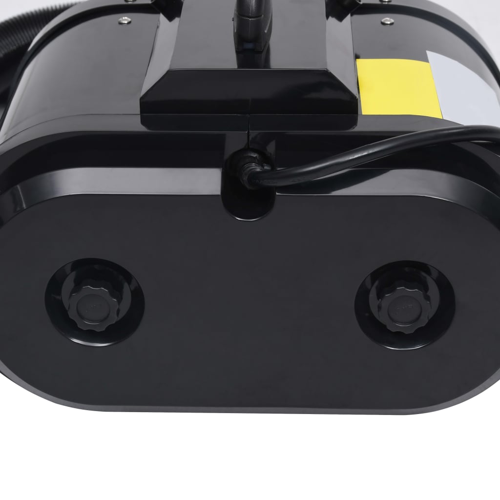 Lemmikin Kuivain Kaksi Moottoria Musta